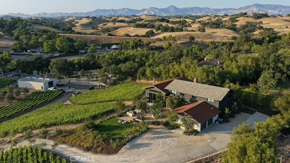 2575 park street, Los Olivos, CA — listing photo 1