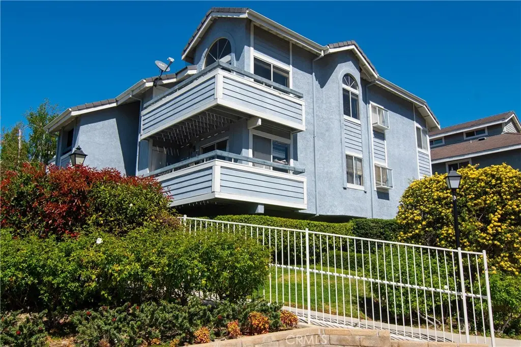 26961 Rainbow Glen 735, Canyon Country, CA — listing photo 1