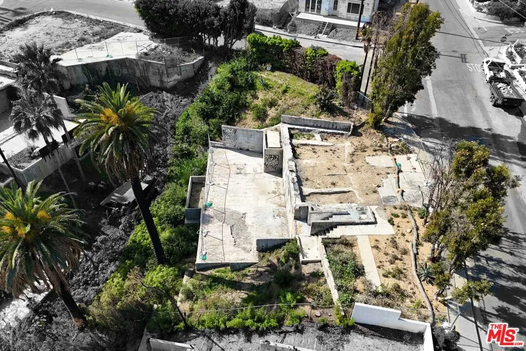 16550 Akron Street, Pacific Palisades, CA — listing photo 1