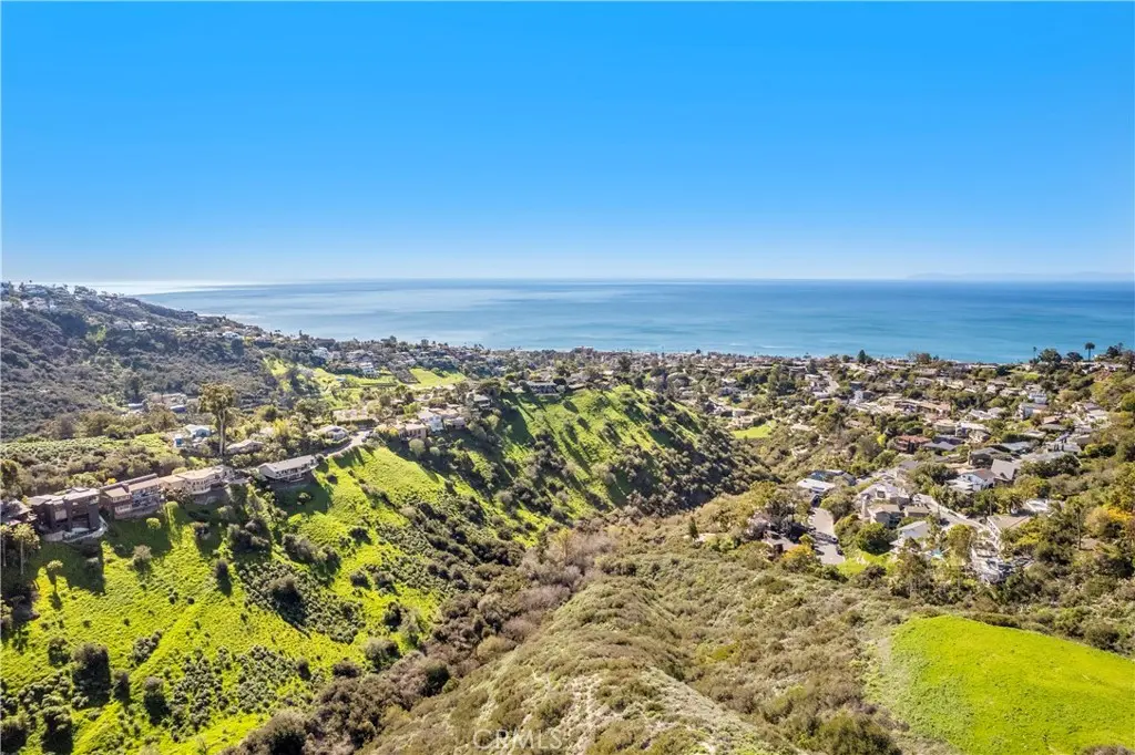 1477 Cerritos, Laguna Beach, CA — listing photo 1