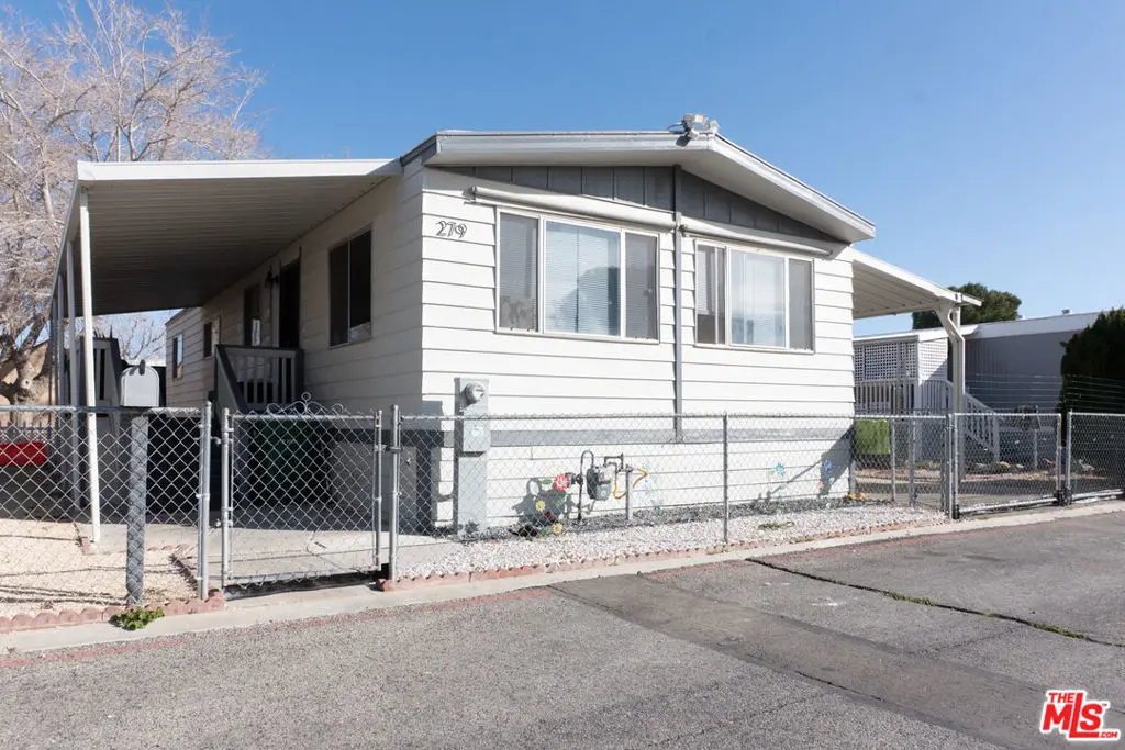 Manufactured In Park for sale at 45800 45800 Challenger Way 279, Lancaster, CA featuring 3 beds and 2 baths