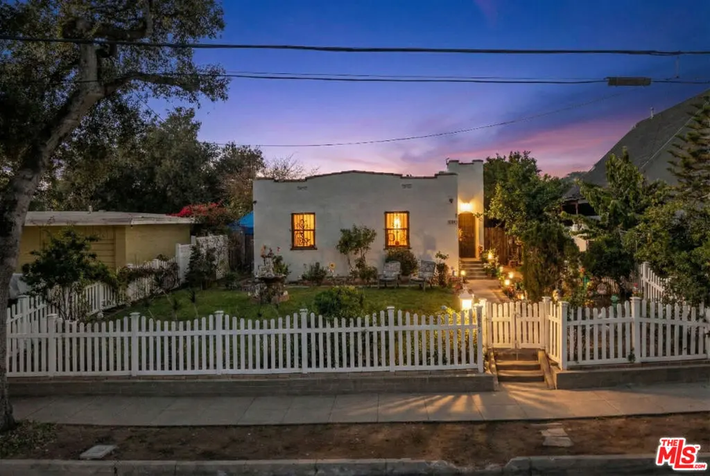 1191 Sunset Avenue, Pasadena, CA — listing photo 1