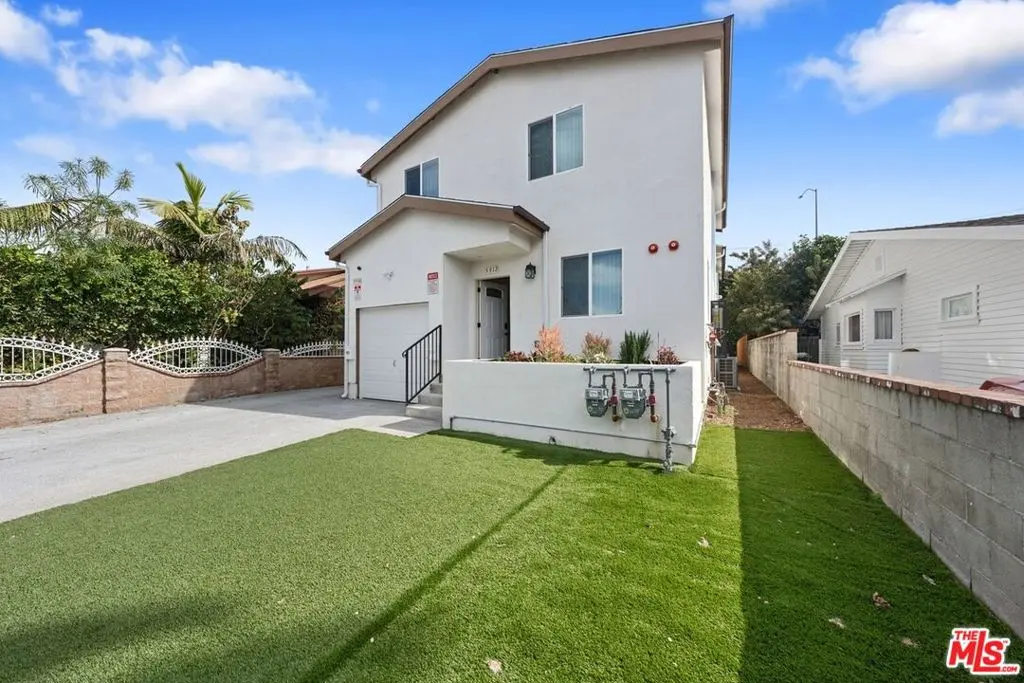 Residential Lease for rent at 5912 S Flower Street, Los Angeles, Los Angeles County, CA featuring 5 beds and 3 baths