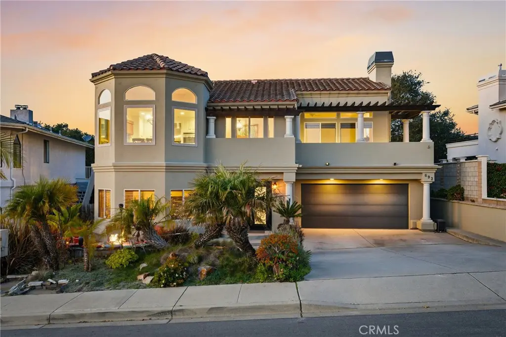 Single Family Residence for sale at 692 Shamrock, Pismo Beach, CA featuring 4 beds and 3 baths