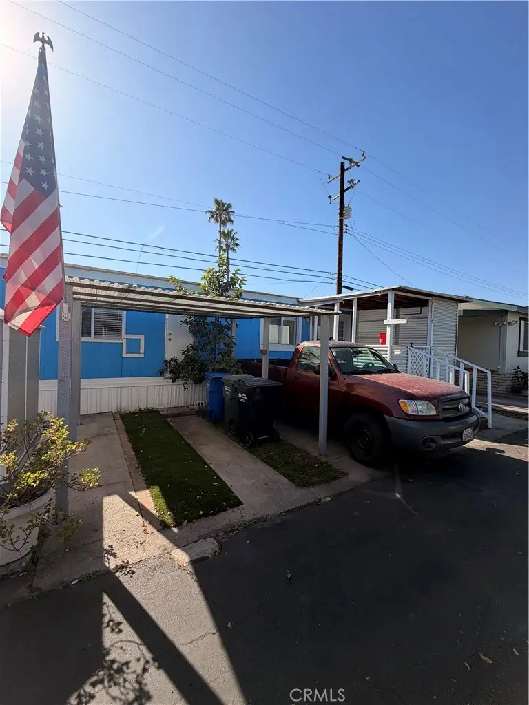 16511 Garfield D40, Paramount, CA — listing photo 1