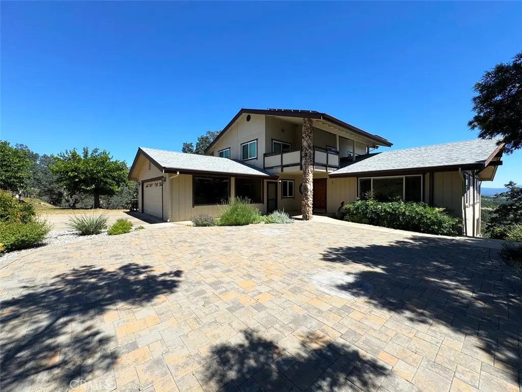 Single Family Residence for sale at 3774 Leal Drive, Lakeport, CA featuring 4 beds and 3 baths
