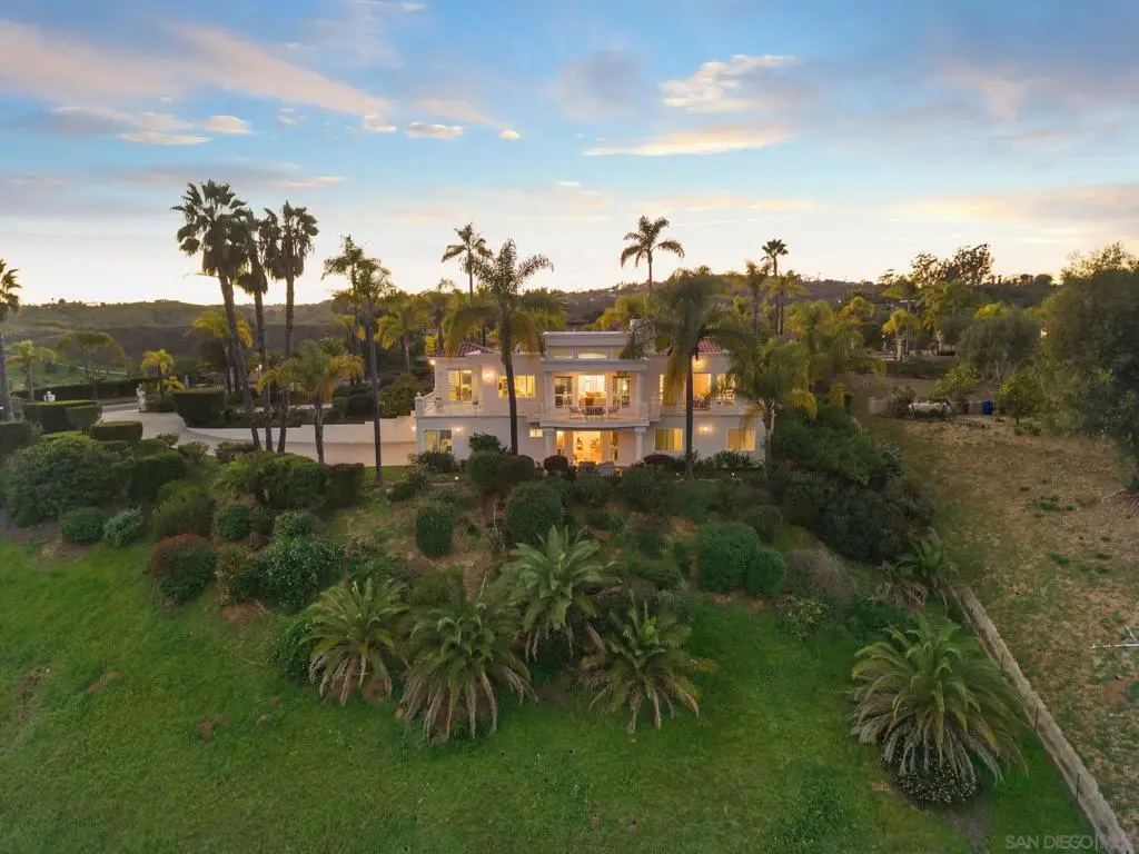 4462 Fallsbrae Rd, Fallbrook, CA — listing photo 1