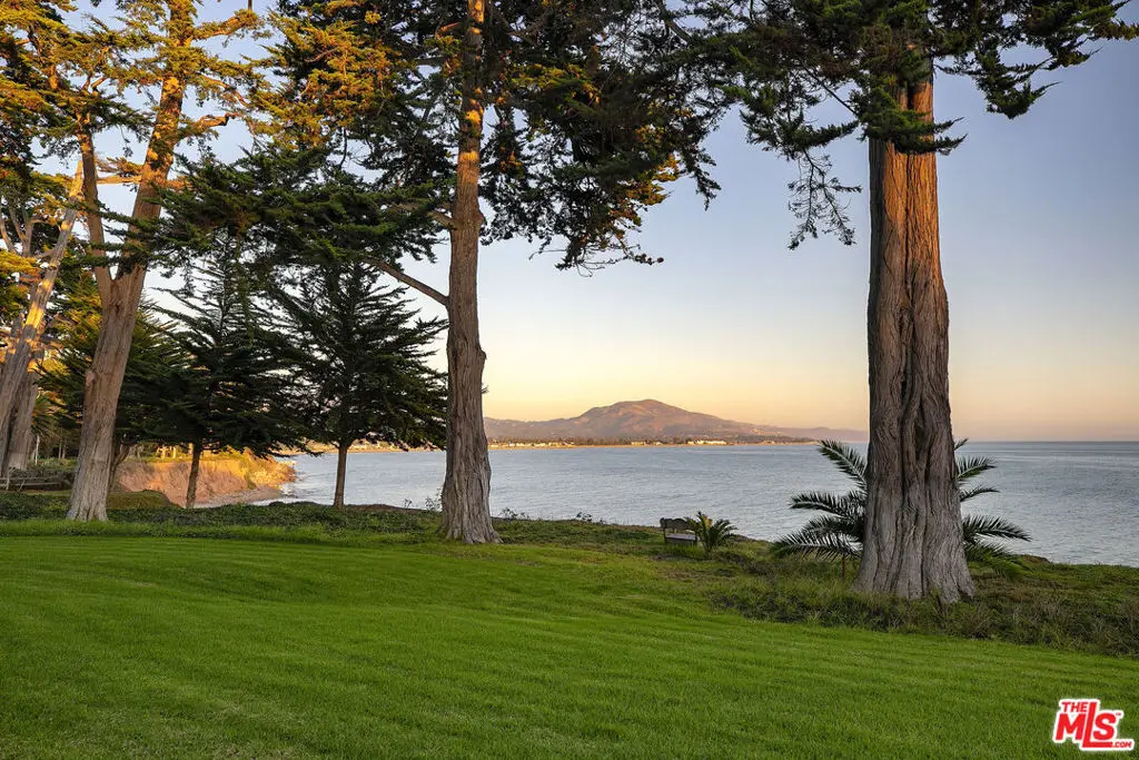 3055 B Padaro, Carpinteria, CA — listing photo 1