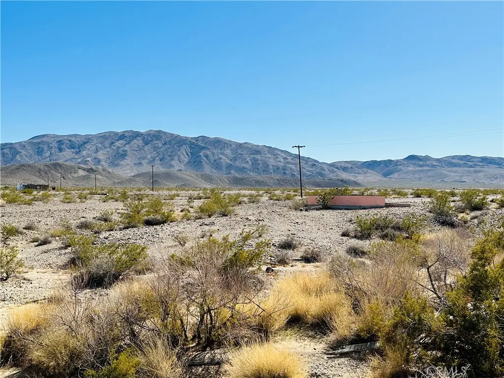 5 Sullivan Road, 29 Palms, CA — listing photo 1