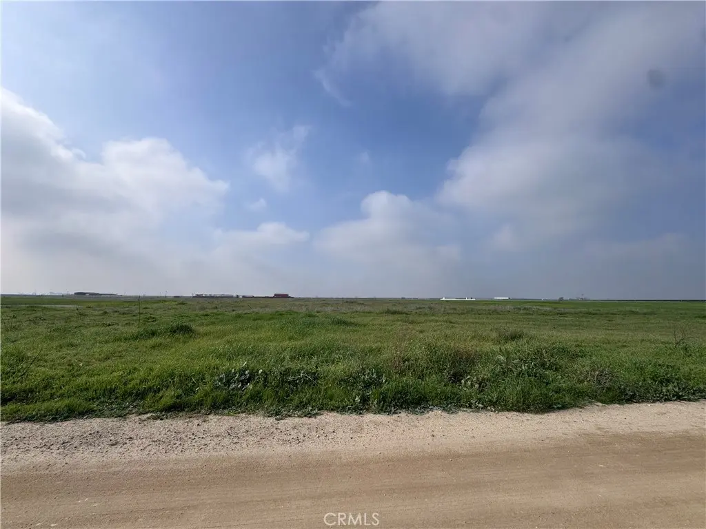0 N/A, Madera, CA — listing photo 1