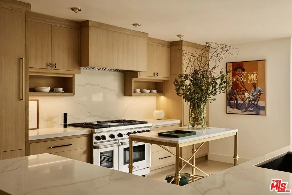Condominium for sale at 211 S Spalding Drive 110N, Beverly Hills, CA featuring 2 beds and 3 baths