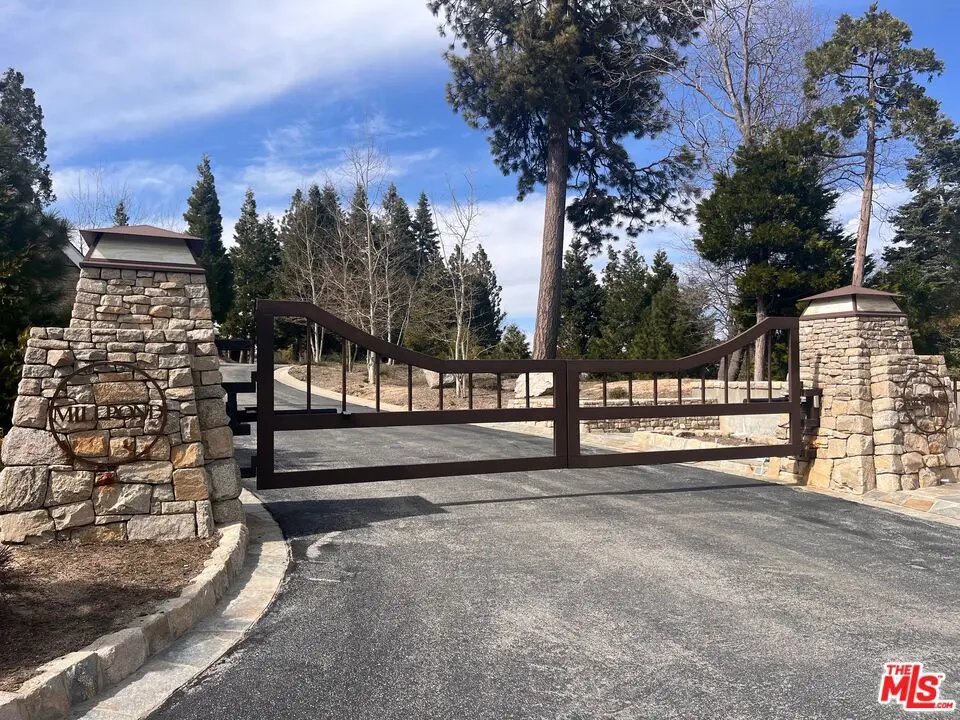 196 Mill Pond Road, Lake Arrowhead, CA — listing photo 1
