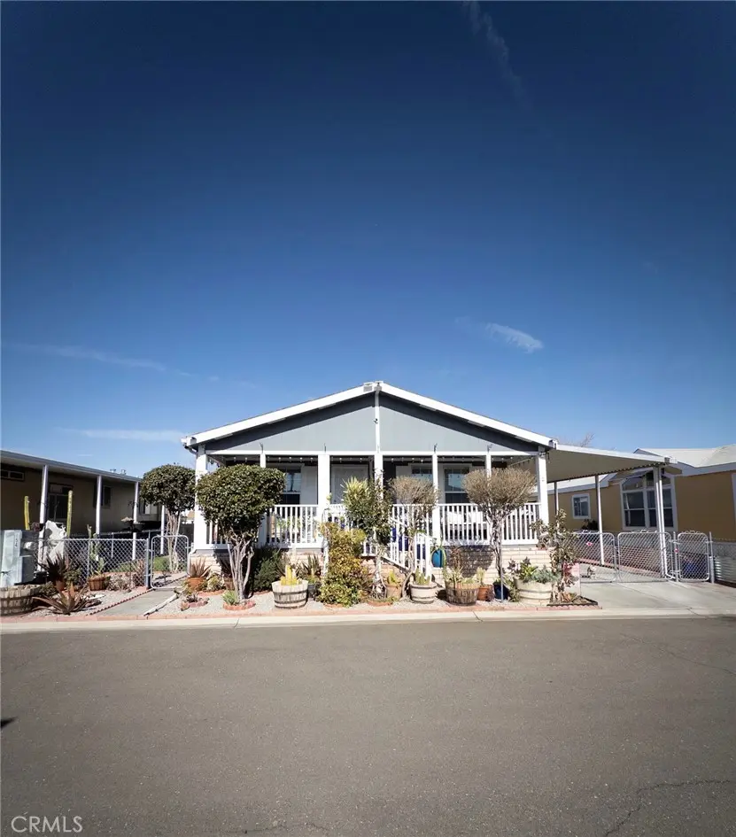 20843 Waalew Rd. 154, Apple Valley, CA — listing photo 1
