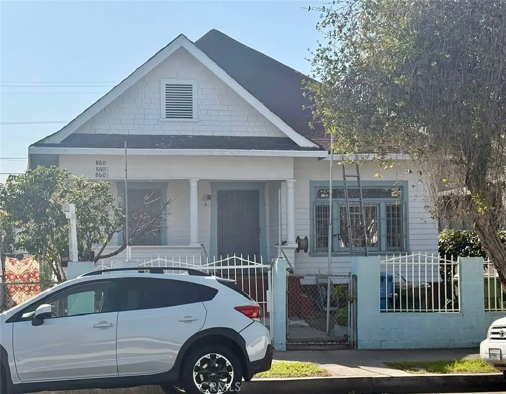 Triplex for sale at 860 W 54th, Los Angeles, CA