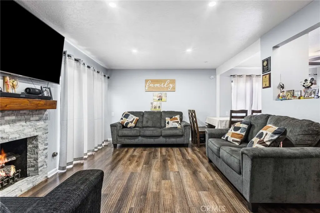 Condominium for sale at 1381 S Walnut 2105, Anaheim, CA featuring 3 beds and 2 baths