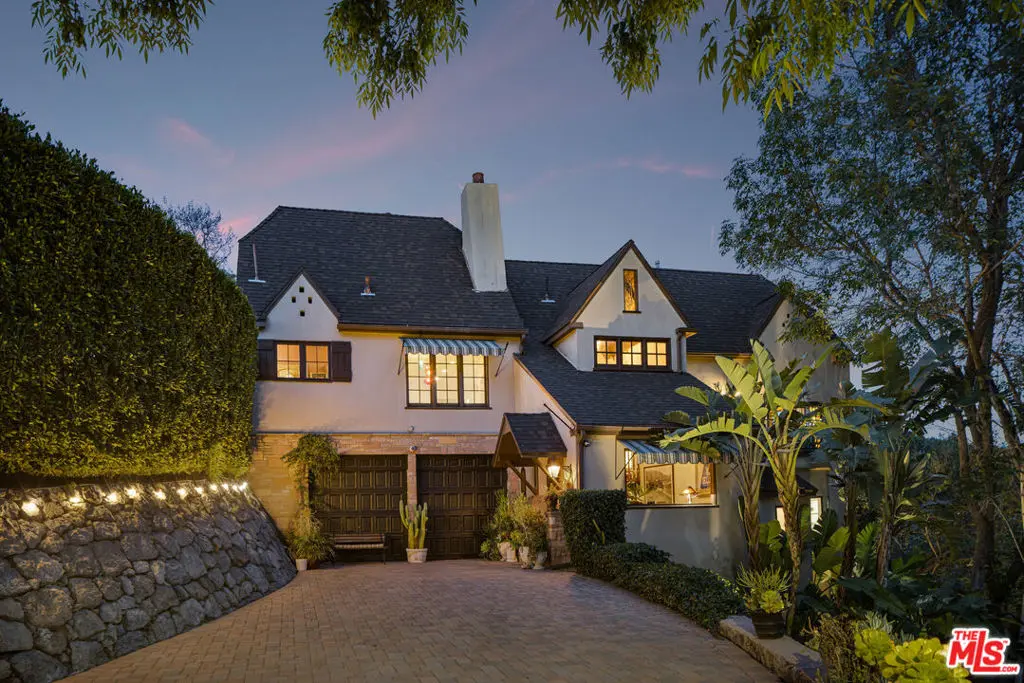 Residential Lease for rent at 3340 Durand Drive, Los Angeles, Los Angeles County, CA featuring 4 beds and 5 baths