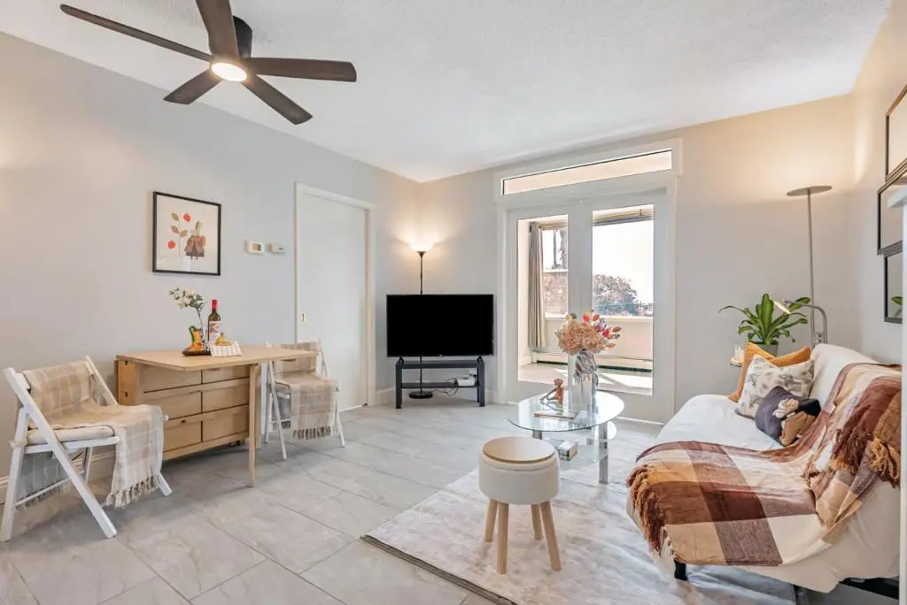 Condominium for sale at 2601 College Avenue 208, Berkeley, CA featuring 1 bed and 1 bath