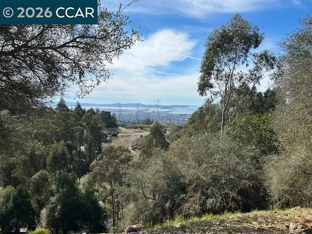 6201 Skyline Blvd, Oakland, CA — listing photo 1