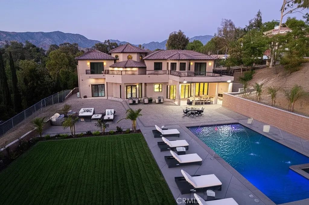 10521 Mary Bell Avenue, Shadow Hills, CA — listing photo 1