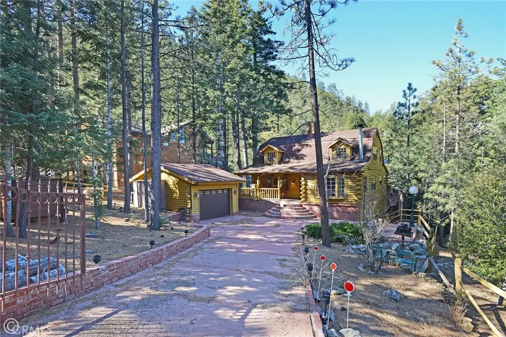 1217 Azalea Drive, Pine Mountain Club, CA — listing photo 1
