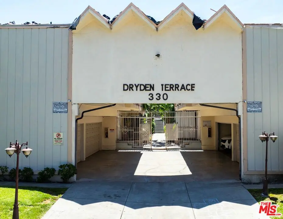 Residential Lease for rent at 330 E Dryden Street 14, Glendale, Los Angeles County, CA featuring 2 beds and 2 baths