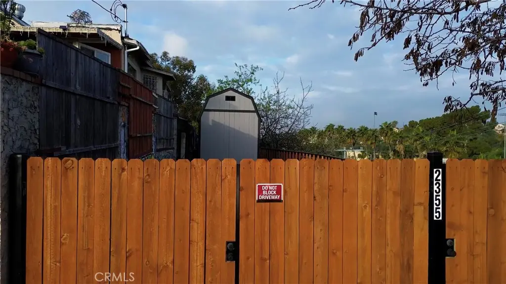 2355 Coral, Los Angeles, CA — listing photo 1