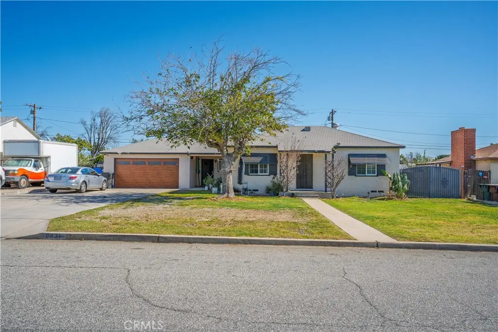 9431 Laurel Avenue, Fontana, CA — listing photo 1