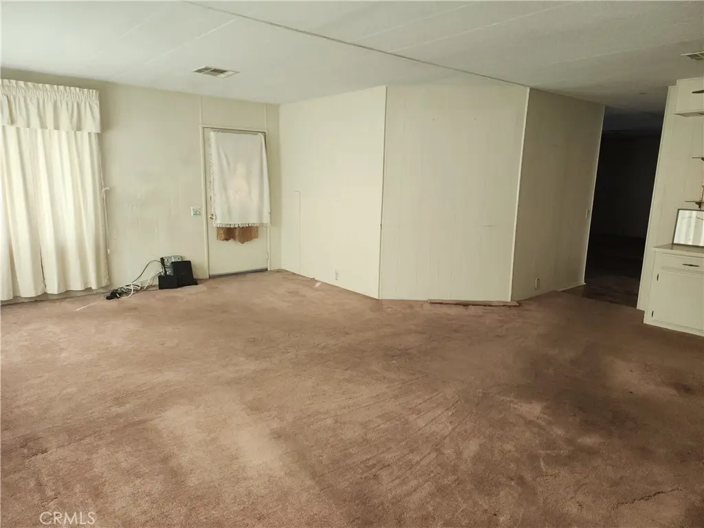 13393 Mariposa 181, Victorville, CA — listing photo 1