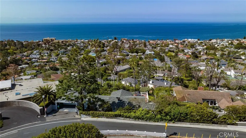 1177 Temple Hills, Laguna Beach, CA — listing photo 1