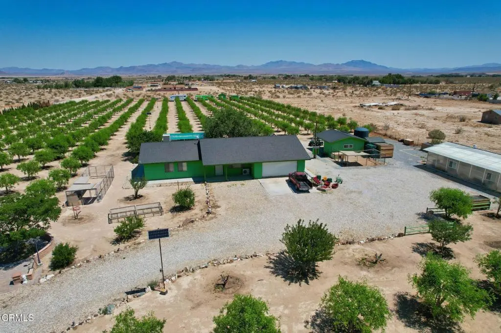34738 Old Woman Springs Road, Lucerne Valley, CA — listing photo 1