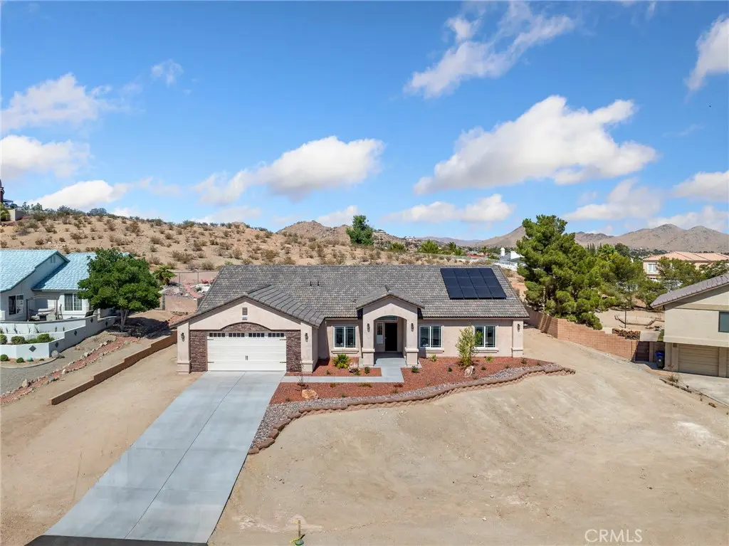 16465 Koda Road, Apple Valley, CA — listing photo 1