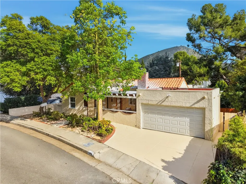 Single Family Residence for sale at 3408 Troy, Los Angeles, CA featuring 3 beds and 2 baths