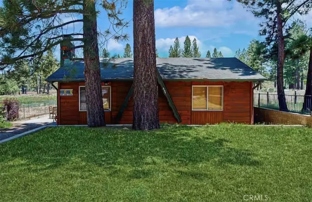 665 Metcalf, Big Bear Lake, CA — listing photo 1