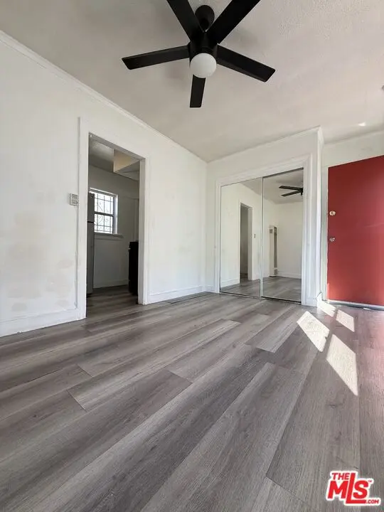 Residential Lease for rent at 2235 W 14th Street 1/4, Los Angeles, Los Angeles County, CA featuring 1 bed and 1 bath