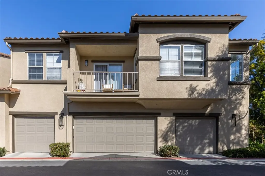 Condominium for rent at 638 Sumner, Oceanside, CA featuring 4 beds and 3 baths