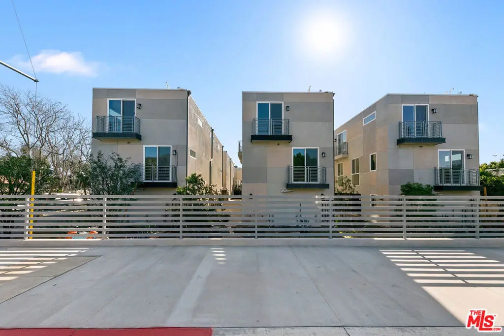 Residential Lease for rent at 15106 Roxford St, 13621, Los Angeles, Los Angeles County, CA featuring 4 beds and 3 baths