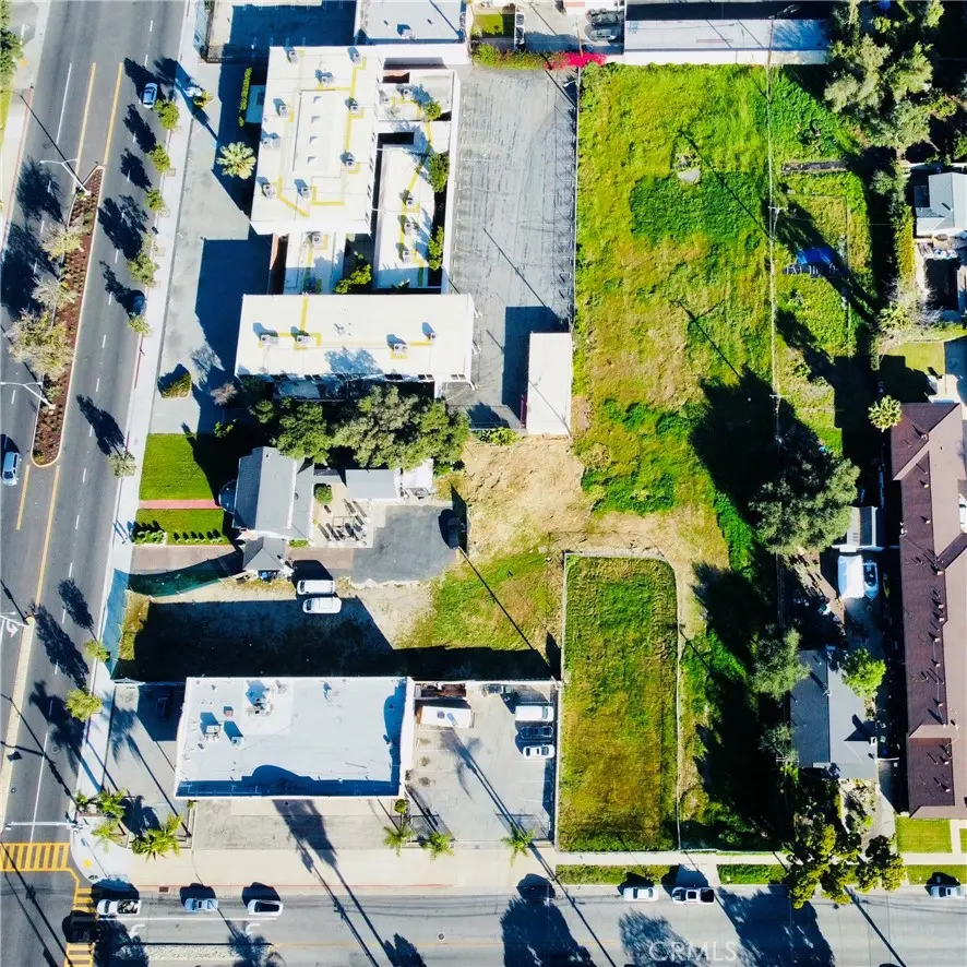 624 N Pasadena, Azusa, CA — listing photo 1