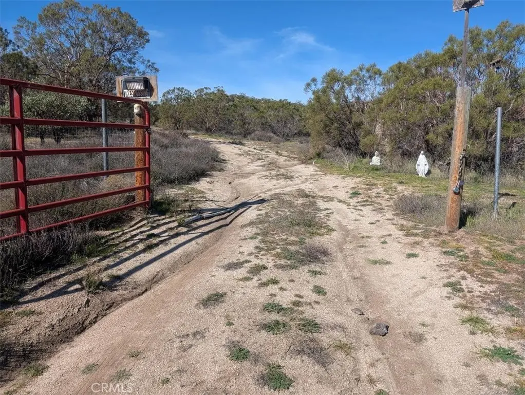 44555 Journeys, Aguanga, CA — listing photo 1