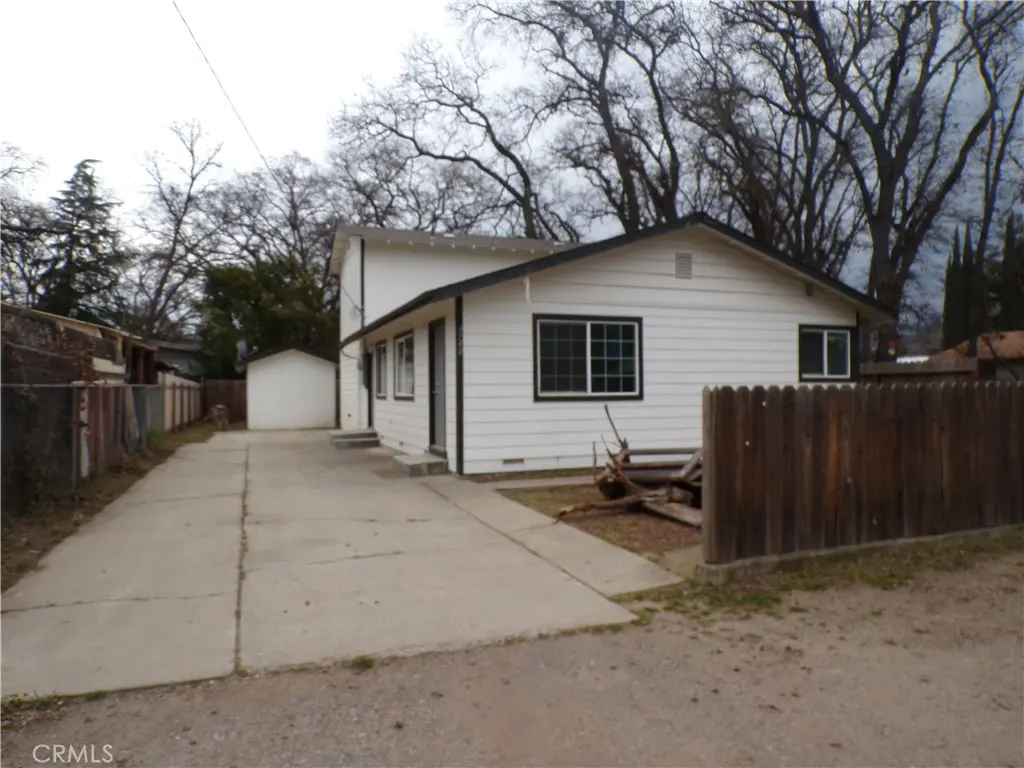Single Family Residence for sale at 3740 Mullen, Clearlake, CA featuring 4 beds and 2 baths