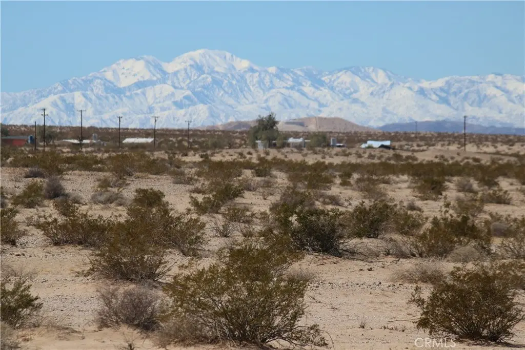 5 Topaz Avenue, 29 Palms, CA — listing photo 1
