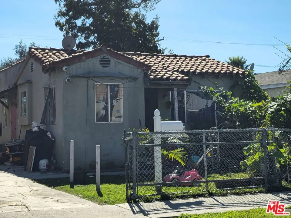 Residential Income for sale at 666 W 62nd Street, Los Angeles, CA featuring 3 beds and 2 baths