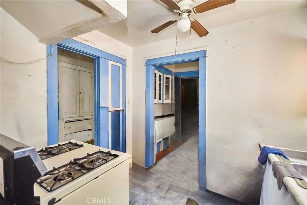 Single Family Residence for sale at 2602 Onyx Drive, Los Angeles, CA featuring 2 beds and 1 bath