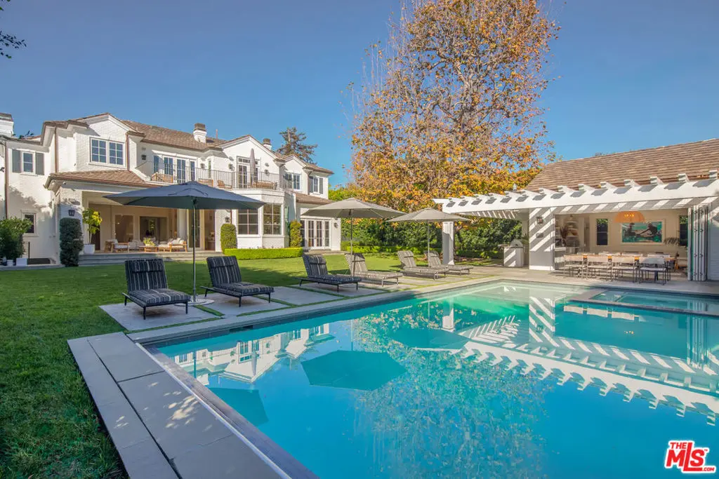 1580 Sorrento Drive, Pacific Palisades, CA — listing photo 1