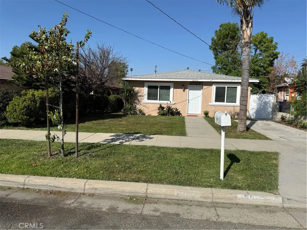 Single Family Residence for sale at 2315 11th Street, Riverside, CA featuring 4 beds and 2 baths