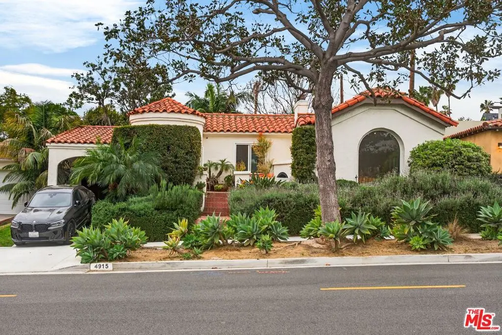 4915 West Boulevard, View Park, CA — listing photo 1