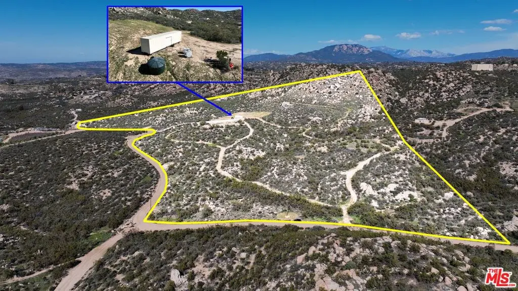 4 SYCAMORE FALLS, Aguanga, CA — listing photo 1