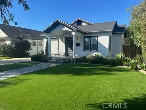 Single Family Residence for sale at 4041 Denker, Los Angeles, CA featuring 2 beds and 1 bath
