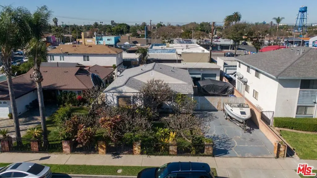 Single Family Residence for sale at 11579 Virginia Avenue, Lynwood, CA featuring 3 beds and 1 bath