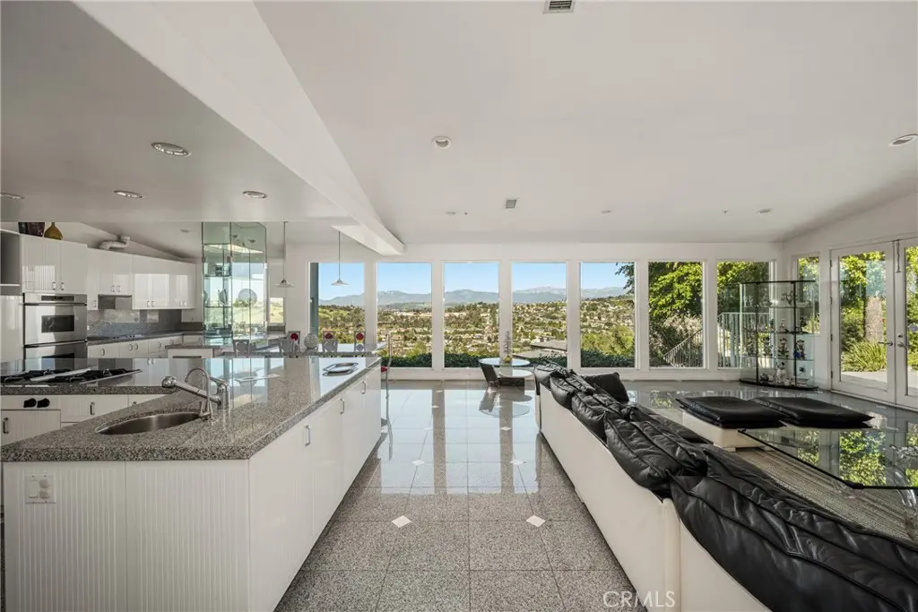 2820 Shadow Canyon Drive, Diamond Bar, CA — listing photo 1