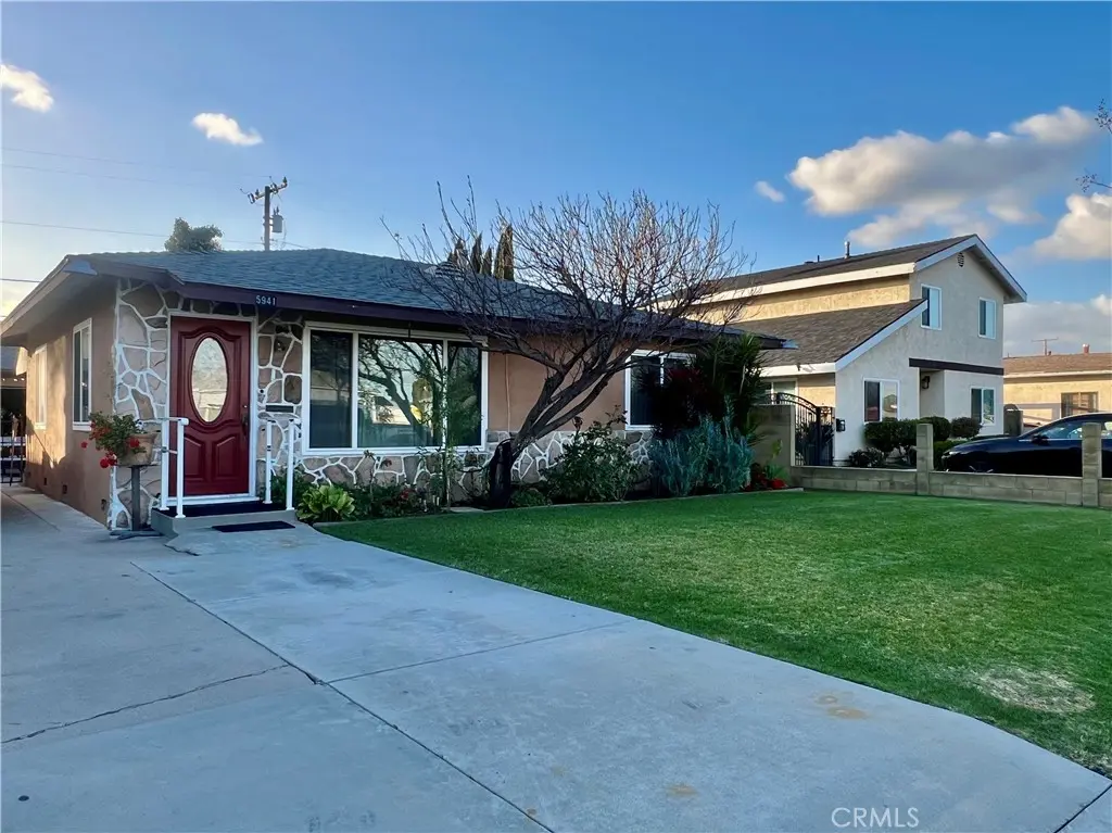 Single Family Residence for sale at 5941 Stanton, Buena Park, CA featuring 2 beds and 1 bath